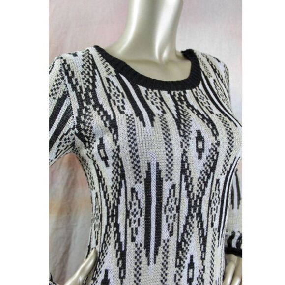 NWT MINKPINK Aztec Design Open Back Sweater Tunic Dress M - Picture 5 of 6